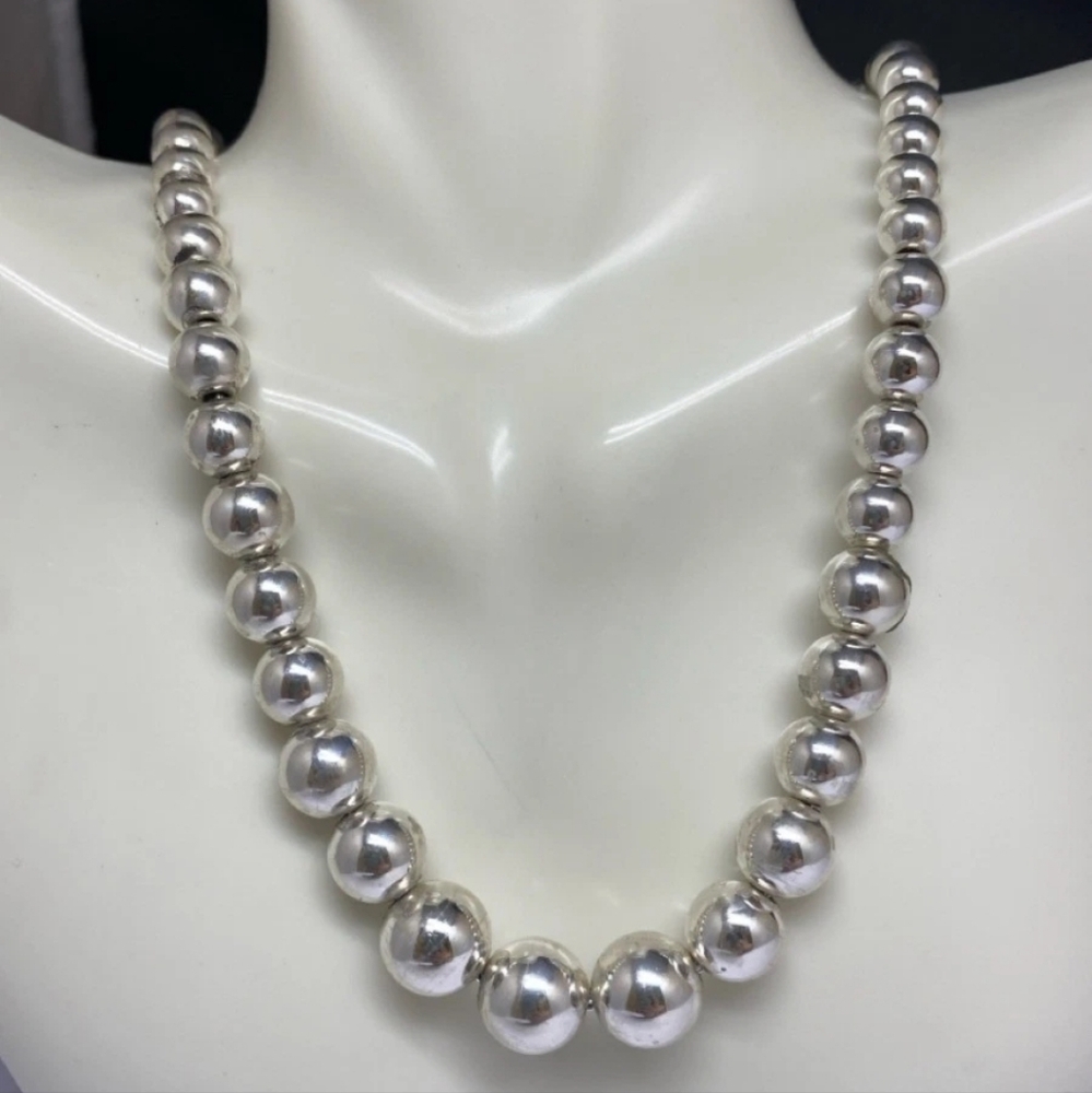 Tiffany & Co. Sterling Silver Graduated Bead Necklace - Silver